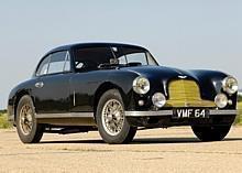 Dieser Aston Martin DB2, Baujahr 1950, erzielte den Weltrekordpreis von über einer halben Million britischen Pfund. Foto: Sotheby's/auto-reporter.NET